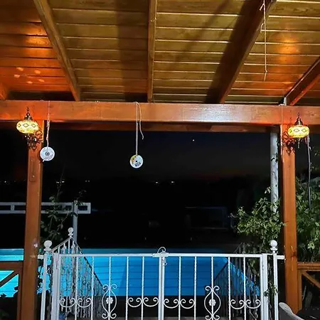Farm In Tekirdag Βίλα
